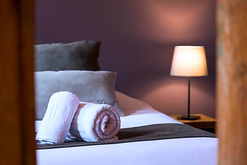 Relais Du Silence Disini Hotel