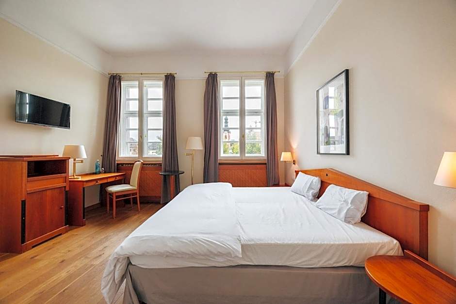 Celine Hotel