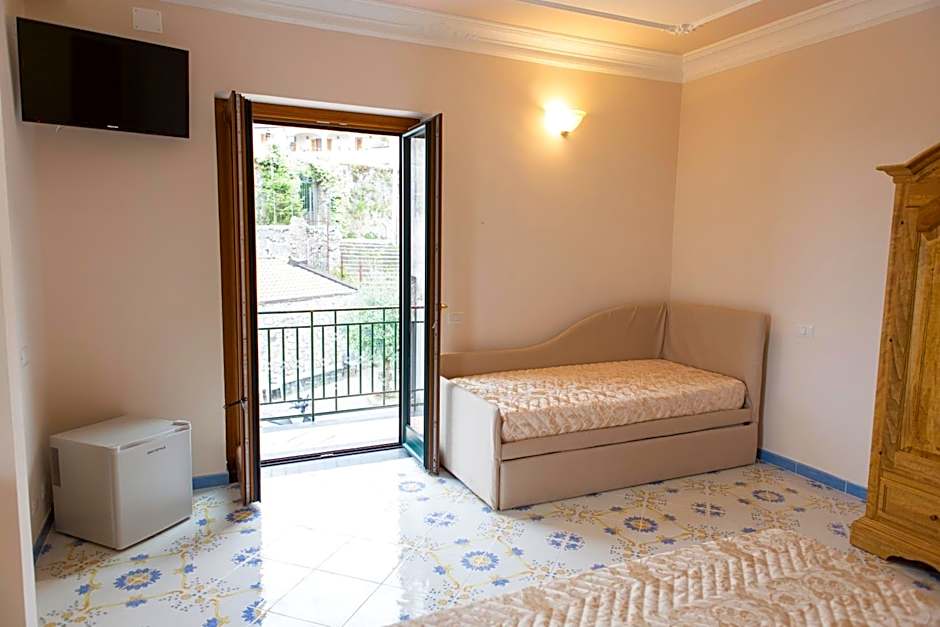 Rianna Rooms & Breakfast