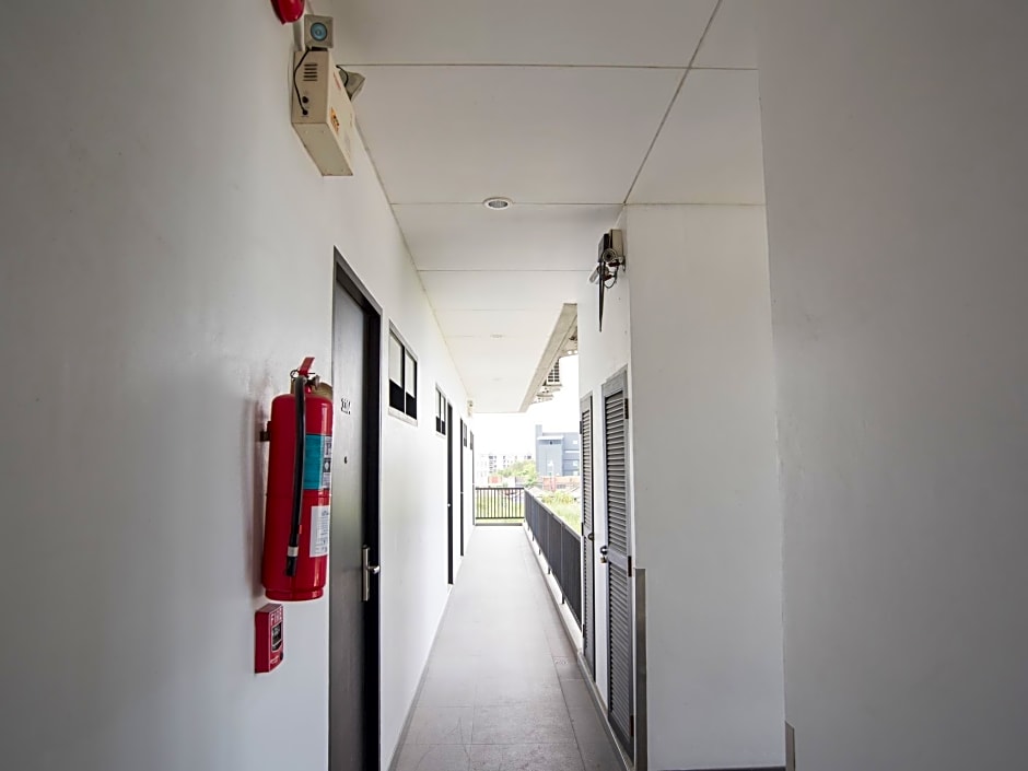 BS Premier Airport Hotel