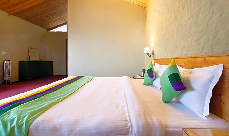 Treebo Trend Daak Bangla Retreat