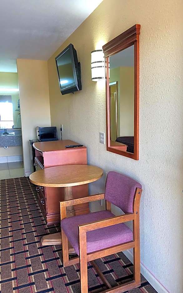 Americas Best Value Inn Indianola