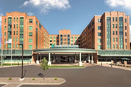 Embassy Suites Saratoga Springs