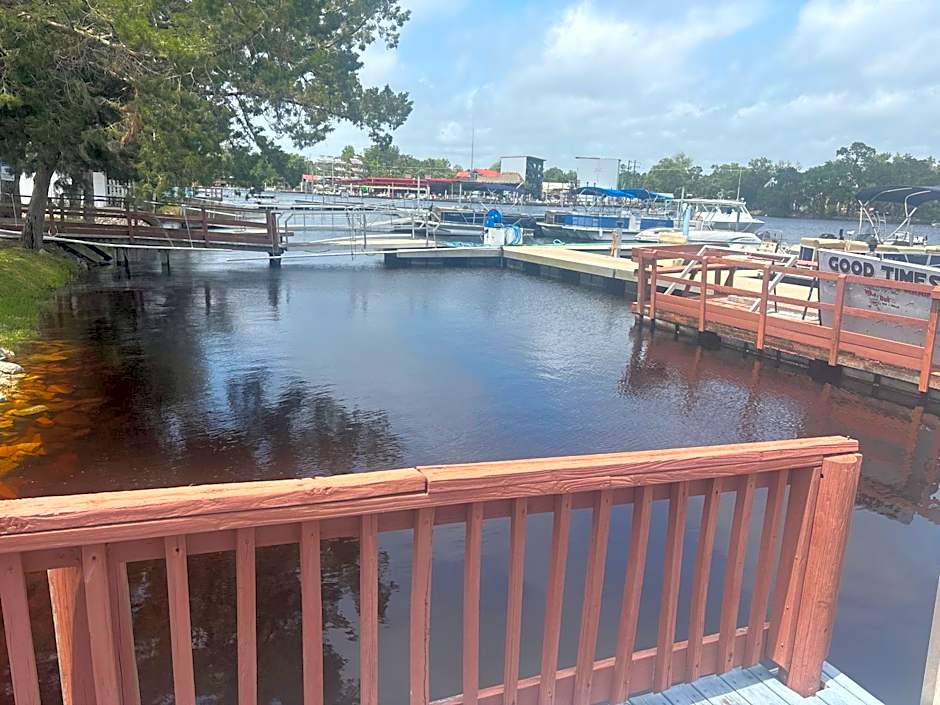 Good Times Motel and Marina