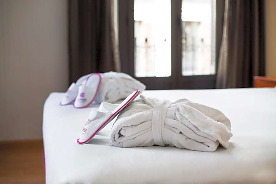 Petit Palace Preciados