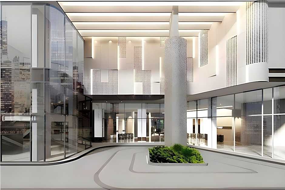 The Quarter Ratchayothin by UHG