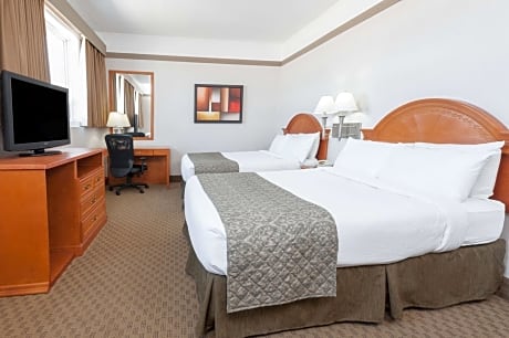 Room Accessible Two Queen Beds