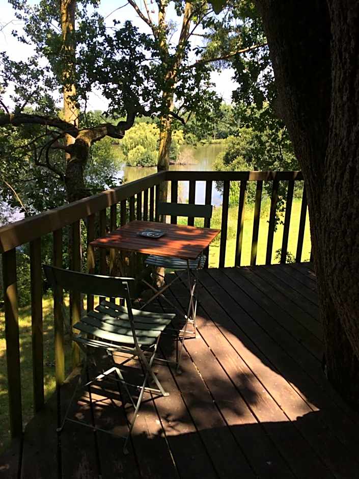 Cabanes et Studios à la Bernardiere