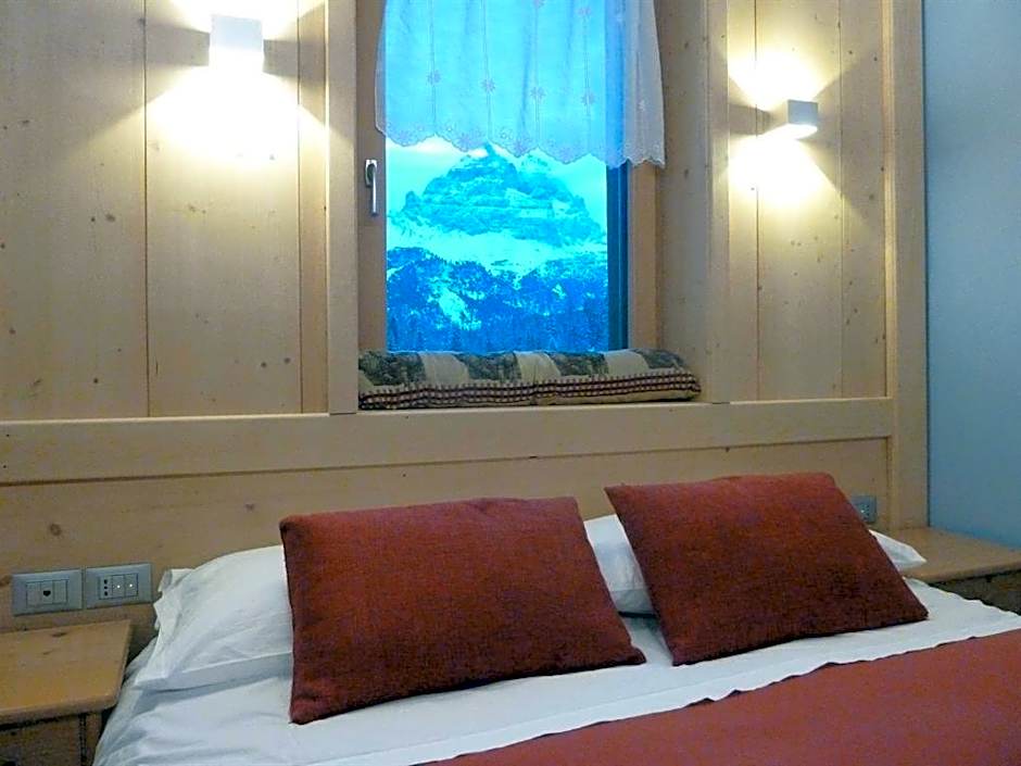 Albergo Chalet Lago Antorno