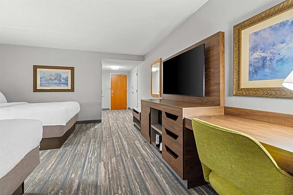 Photo 1 of 4 of 2 Queen Beds, Mobility Accessible