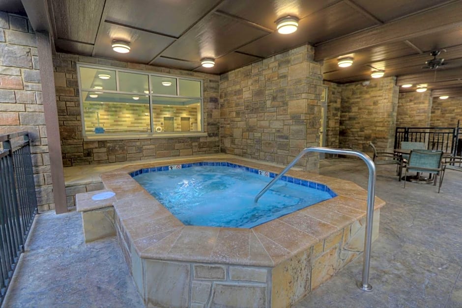 Hampton Inn By Hilton Gatlinburg Historic Nature Trail TN