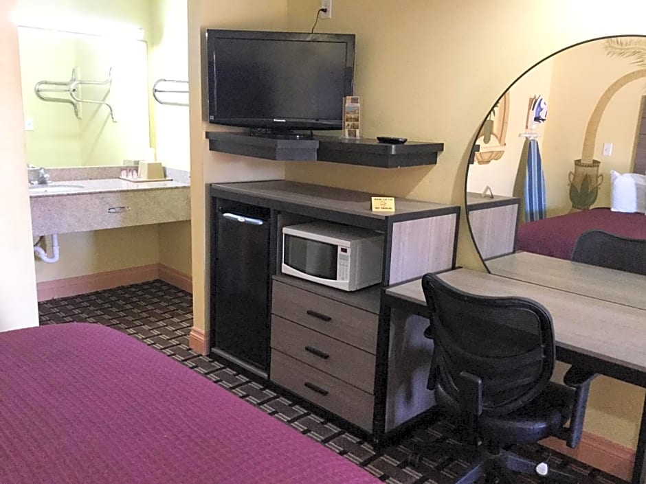 Luxury Inn and Suites Seaworld