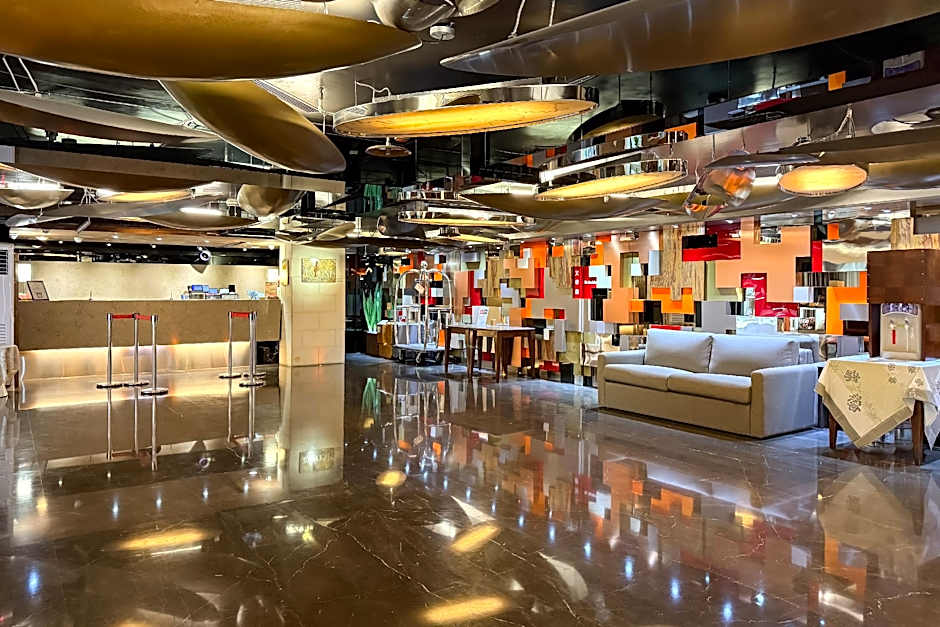 Taichung Fengjia In One City Inn