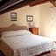 Casa Isolani Charms Rooms Santo Stefano