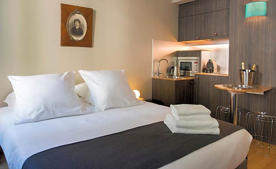 Suites & Hotel Helzear Champs-Elysees