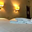 Hotel Carillon
