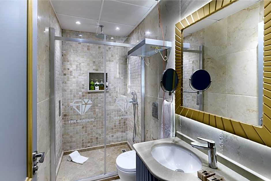 Five Diamonds Hotels