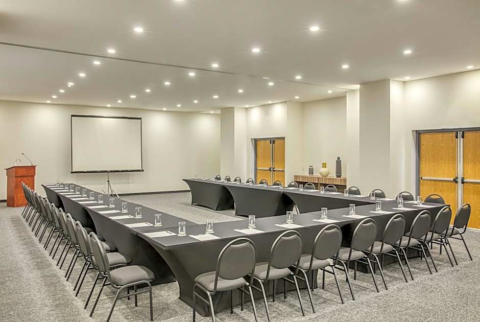 Fiesta Inn Guadalajara Periferico Poniente
