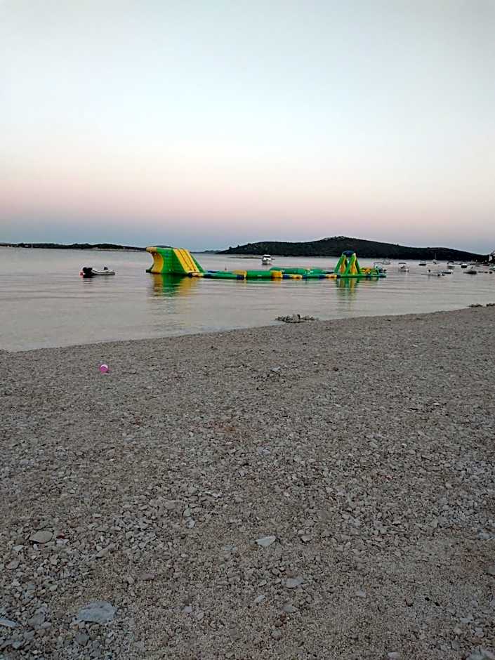 Apartments Vucica, Sevid