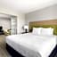 Country Inn & Suites by Radisson, Big Flats (Elmira), NY