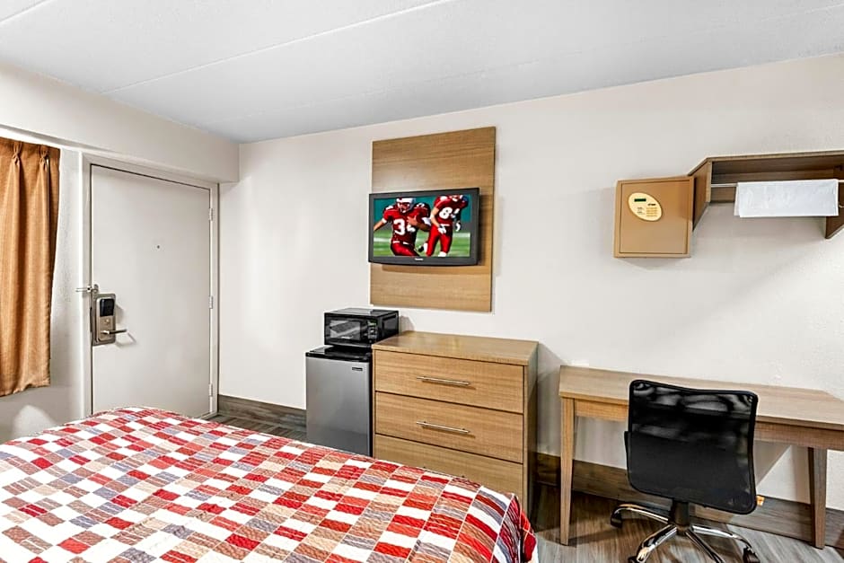 Red Roof Inn Indianapolis North - College Park