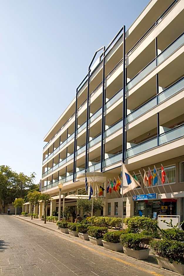 Best Western Plus Hotel Plaza