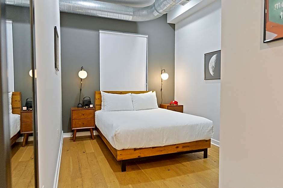 Sosuite at The Vine - Old City