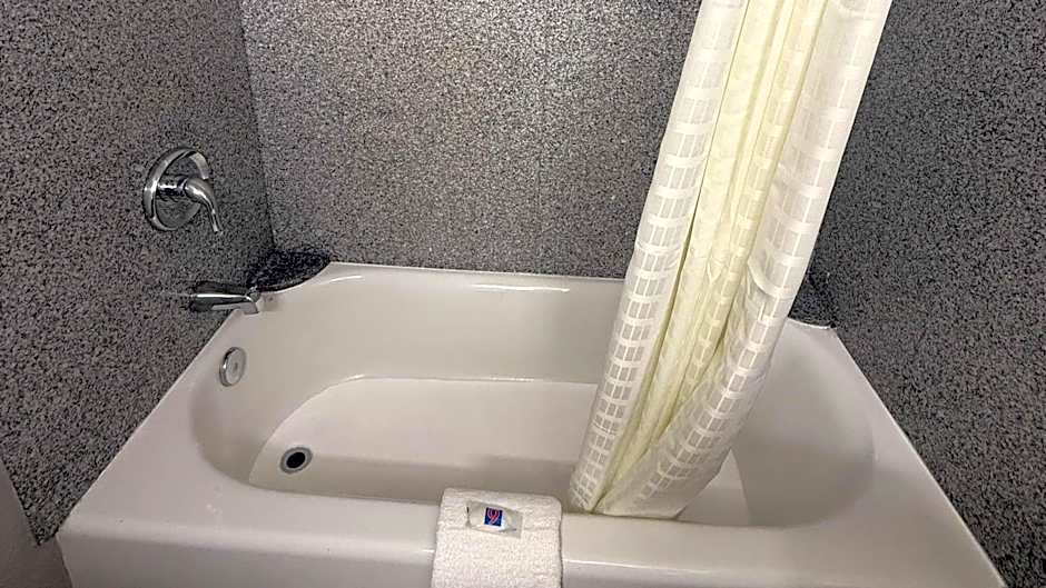 Motel 6-Oklahoma City, OK - South