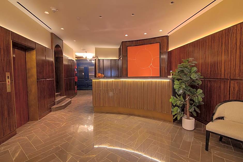 The Iroquois Hotel