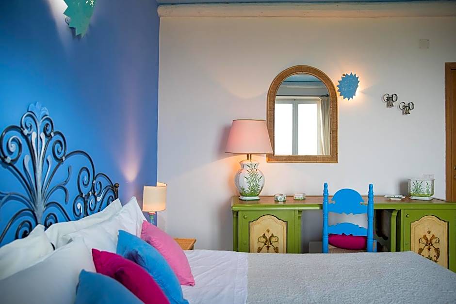 Palmasera Charming Suites