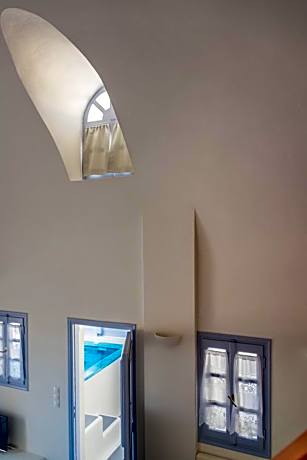 Black Diamond Suites - Adults Only