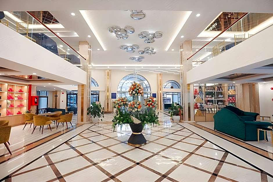 Sandals Lily Hotel