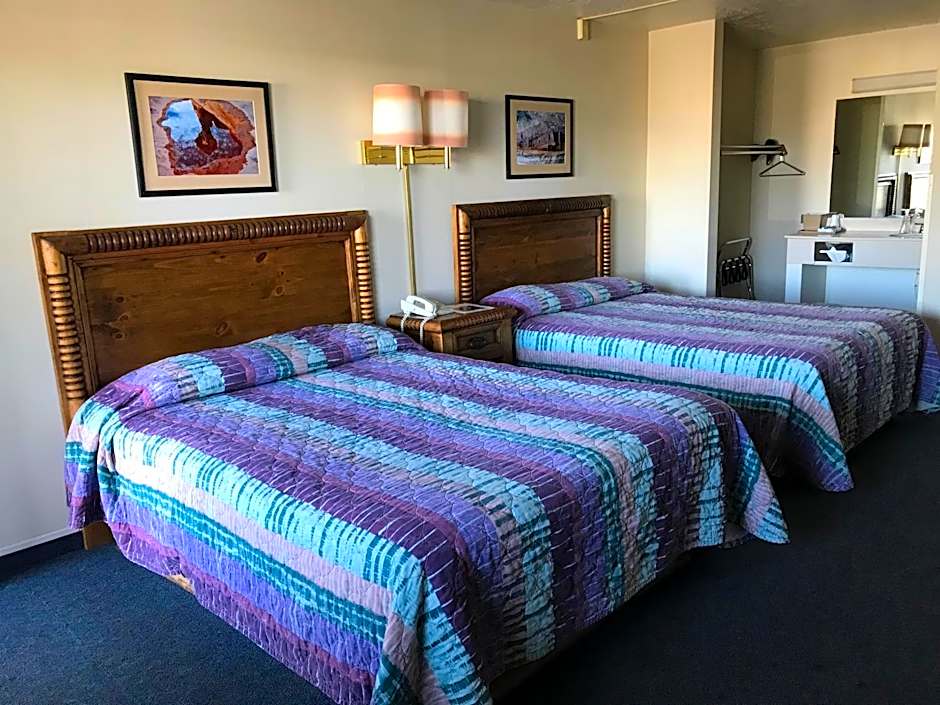 Four Corners Inn