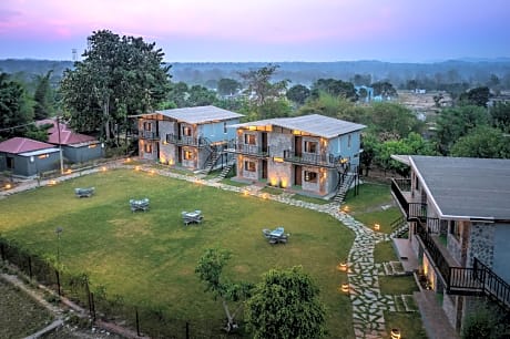 Corbett Machaan Resort