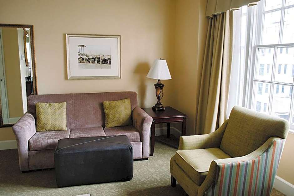 Hampton Inn By Hilton & Suites Birmingham-Downtown-Tutwiler