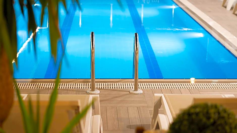 OPERA SUITES Apart Hotel