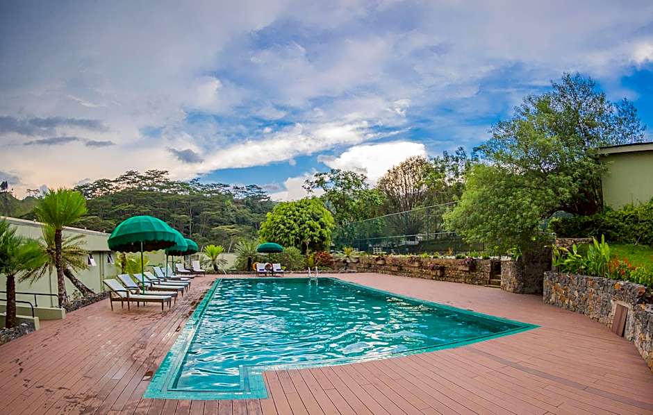 Hunasfalls Hotel
