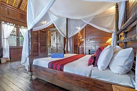 Superior Room with Front Ocean View