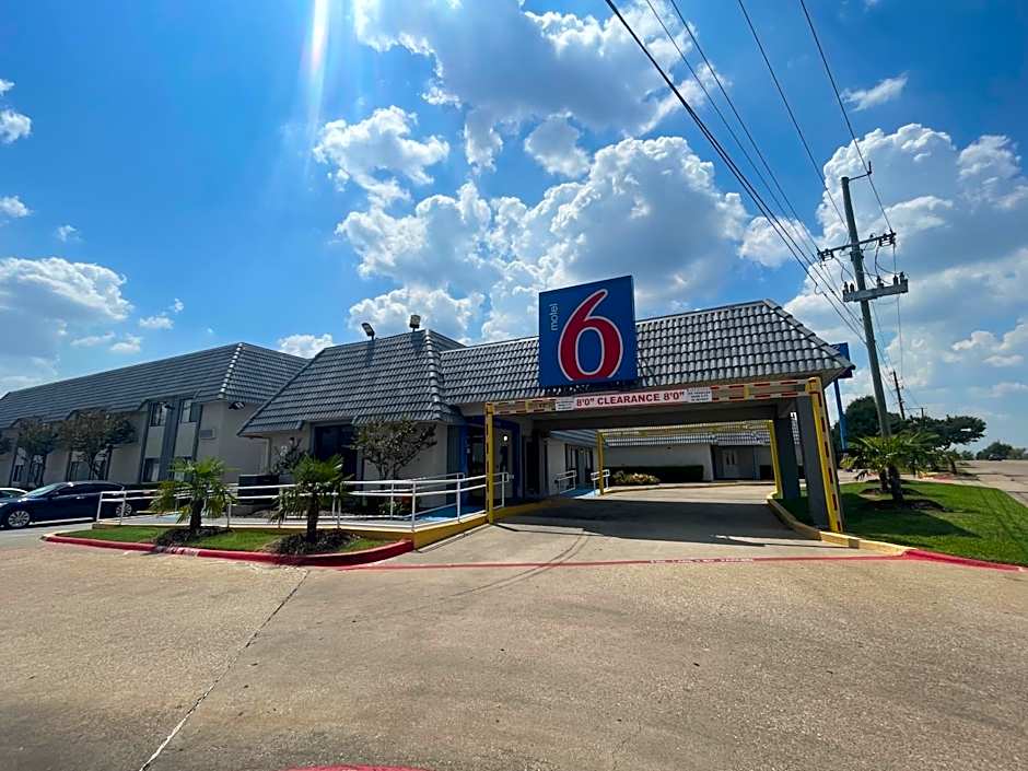 Motel 6-Duncanville, TX - Dallas