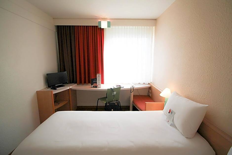 iBis Duesseldorf Hauptbahnhof