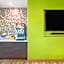 La Quinta Inn & Suites by Wyndham Pomona