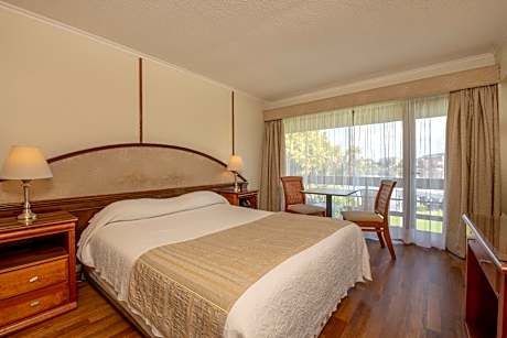 Superior Queen Room