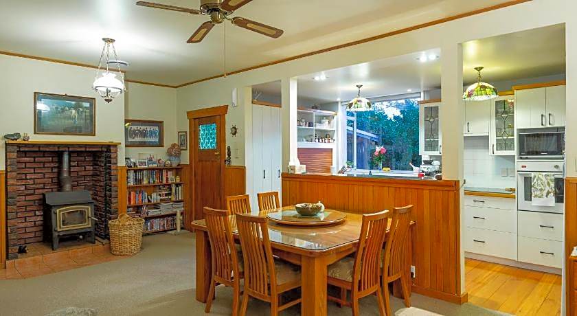 Olde Mill House Bed & Breakfast and Cycle Hire