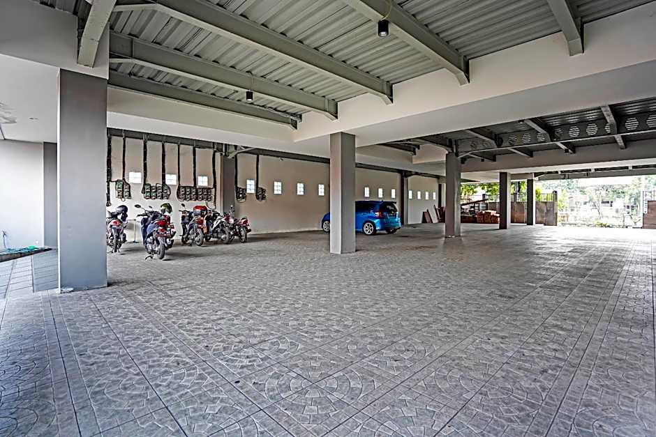 OYO 90889 Dkb Residence