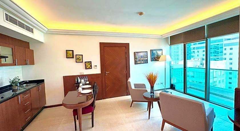 King Suites Hotel