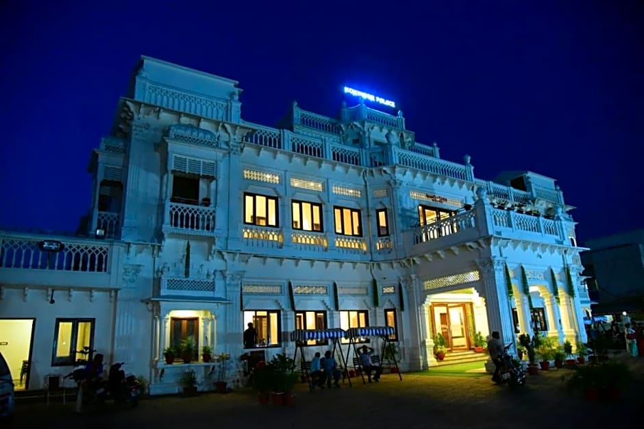 Kamay The Kohinoor Palace - A Heritage Hotel