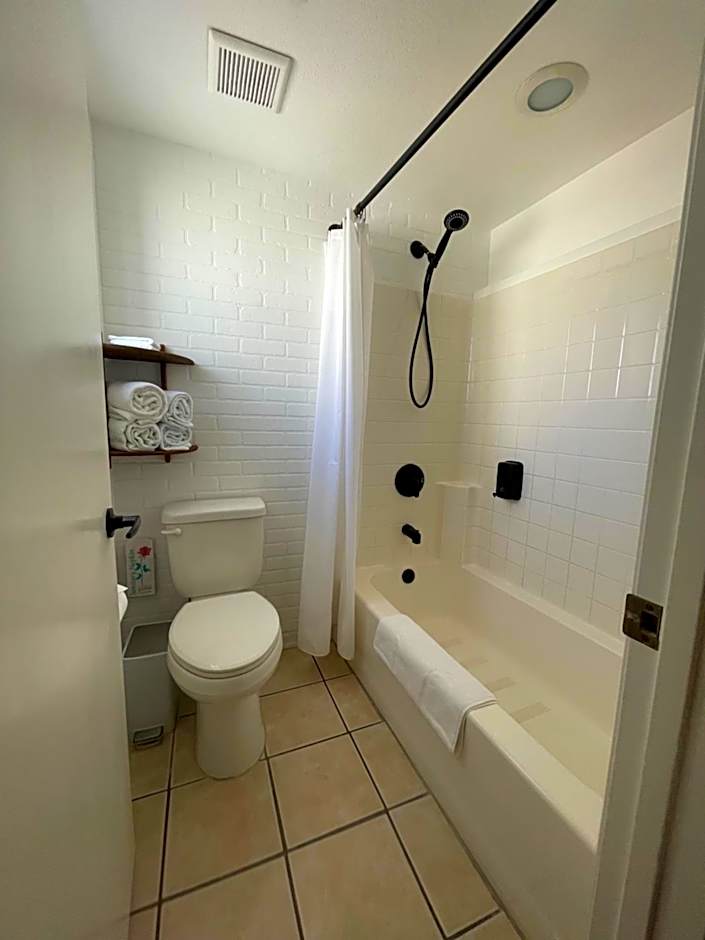 The Aztec Motel & Creative Space