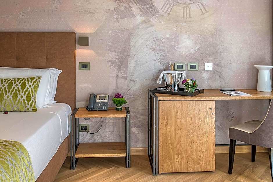 Navona Essence Hotel