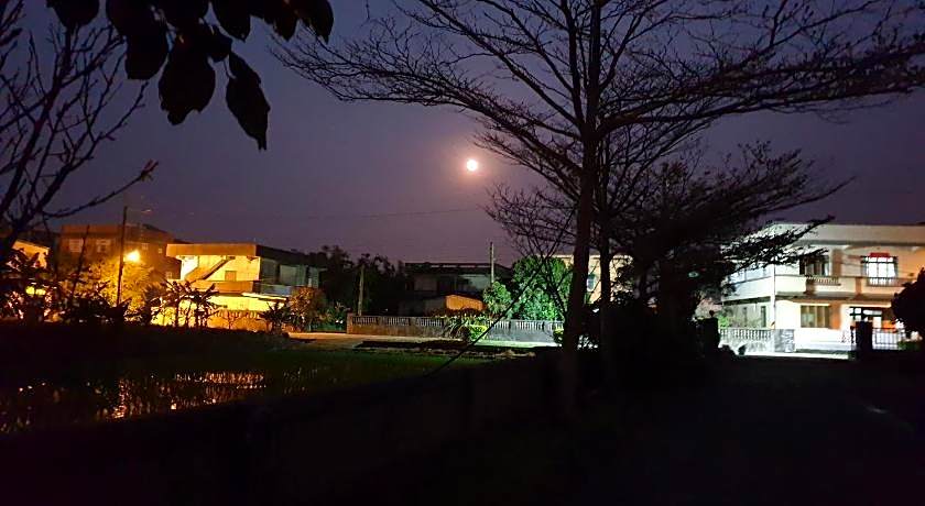 Zi You Xin Xiang Mei Li Guan Zhuang Yuan Qin Zi Min Su – Wujie, WV