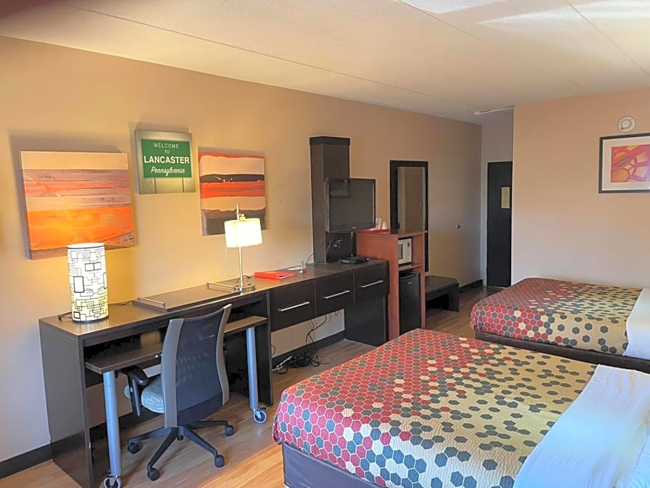 Econo Lodge Amish Country